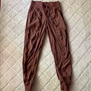 Lululemon dance pants joggers.